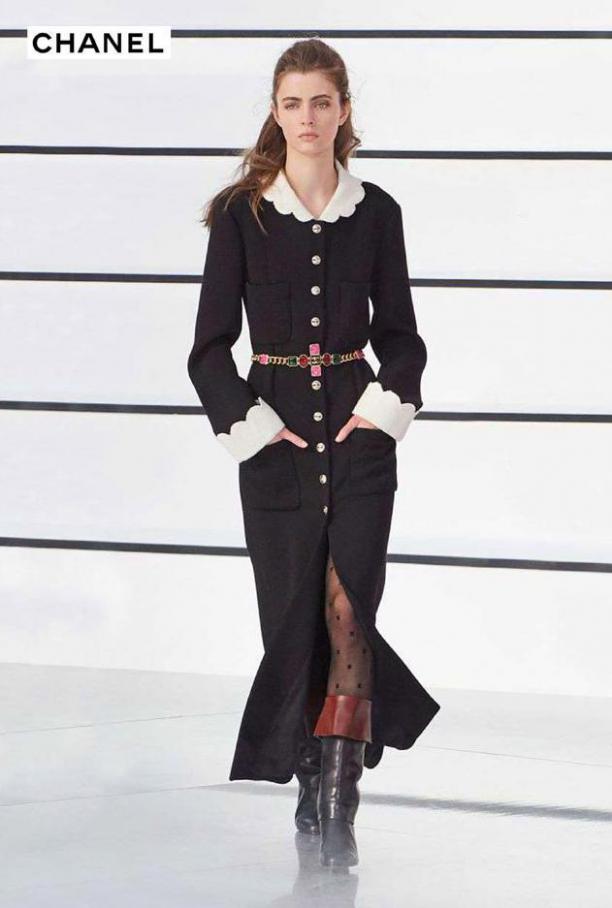 Dresses . Chanel (2021-02-08-2021-02-08)