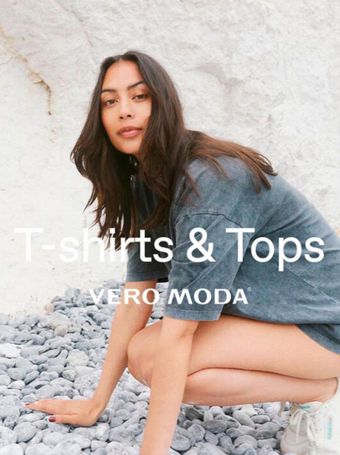 T-Shirts & Tops. Vero Moda (2021-08-29-2021-08-29)