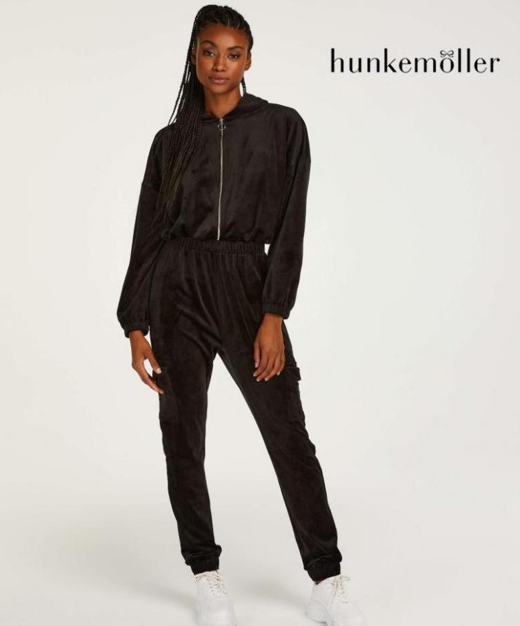 Loungewear Collection. Hunkemöller (2022-06-15-2022-06-15)